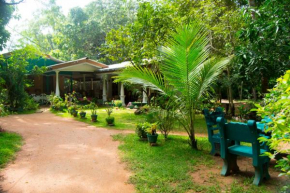  Sigiri Lodge  Сигирия